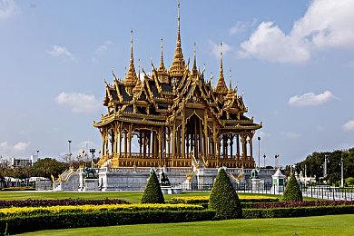 港任发布《猎天使魔女3》介绍 游戏10月28日正式发售